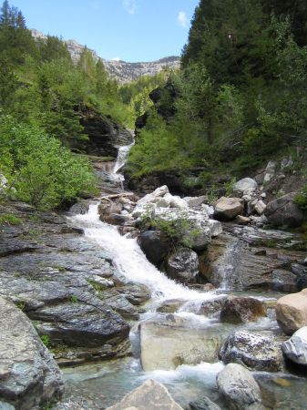 CryptLakeTrail07