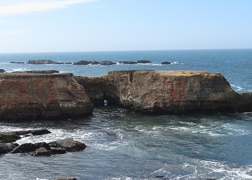 California 1 - ein Arch irgendwo südlich von Mendocino California 1 - ein Arch irgendwo südlich von Mendocino