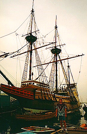 Die Mayflower im Hafen von Plymouth