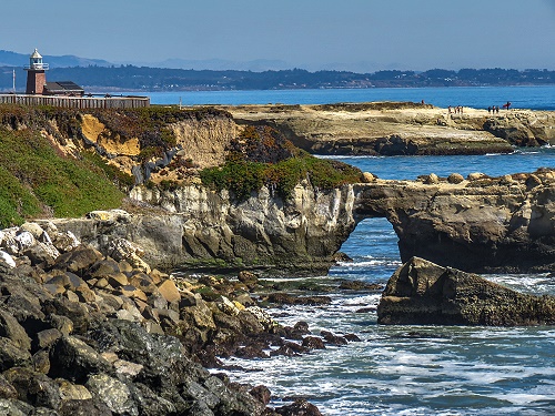 Santa Cruz - es gibt eine Naturbrcke im Meer