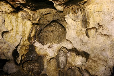 uwel Cave National Monument uwel Cave National Monument