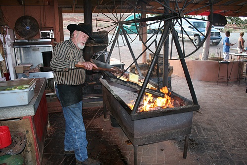 Swingin' Steak Mexican Hat