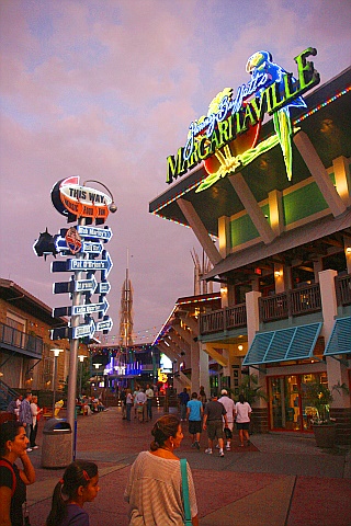 Universal Walk Universal Walk
