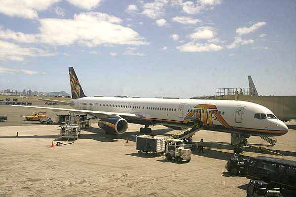 ATA Boeing 757-300