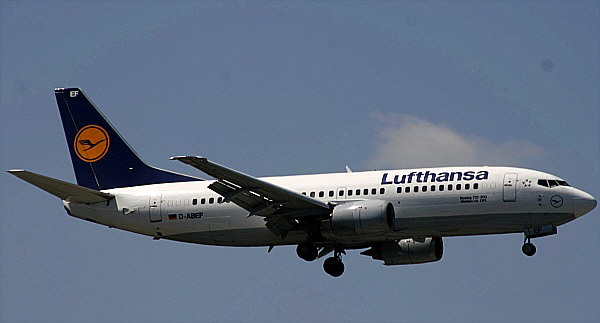 Lufthansa B 737-300