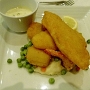 5.2.2017<br />Abendessen im Main Dining Room der "Liberty of the Seas"<br />Fish, Seafood & Mash<br />Battared Cod Fillet, sea scallops and shrimp, minted peas, mashed patatoes and remoulade sauce