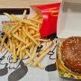 29.03.2024 - Big Mac Menu bei McDonald's in Hongkong