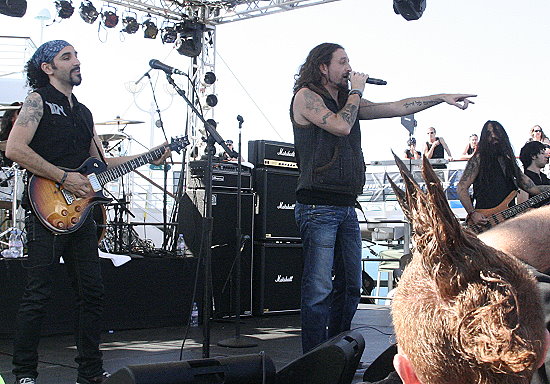Orphaned Land @ 70000 Tons of Metal