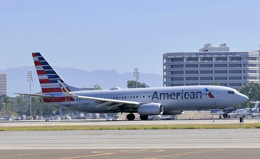 American Airlines  Boeing 737-823(WL) N306NY