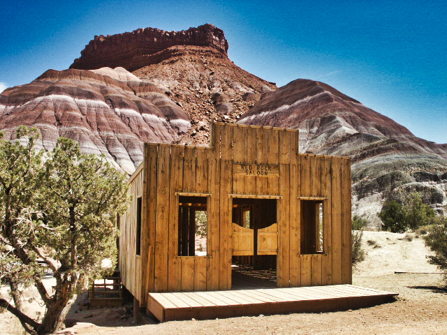Paria Movie Set