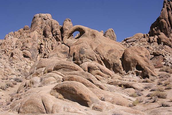Alabama Hills - Lathe Arch Alabama Hills - Lathe Arch