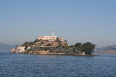 Alcatraz - sieht aus wie ein Schiff, oder? Alcatraz - sieht aus wie ein Schiff, oder?