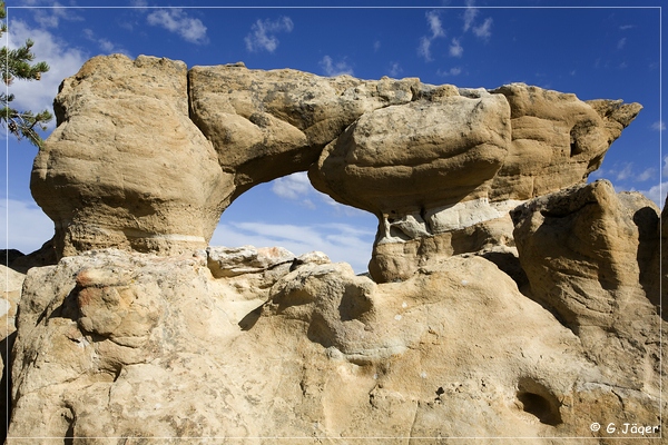 Outcrop Arch