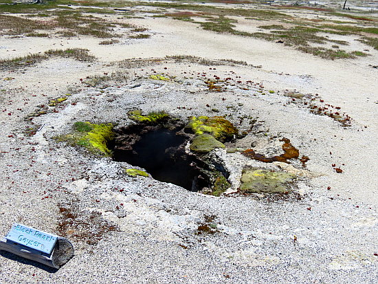 Black Pearl Geyser Black Pearl Geyser