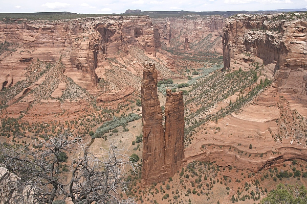 Canyon de Chelly - Spider Rock Canyon de Chelly - Spider Rock