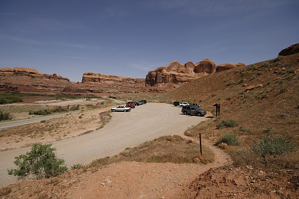 Corona Arch Trailhead Corona Arch Trailhead
