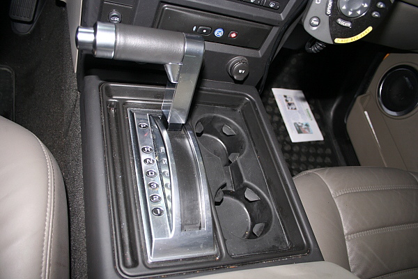 Hummer H 2