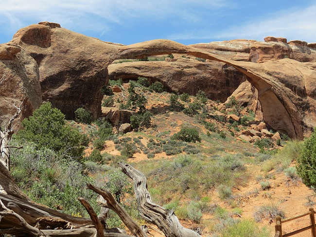 Arches Park - Devils Garden - Landscape Arch