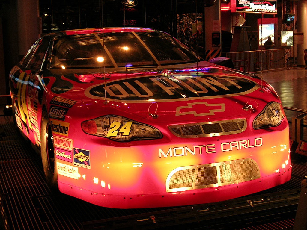 Dupont Racing Car