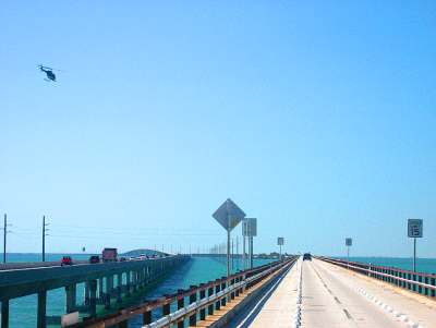 Die alte und die neue 7 Mile Bridge