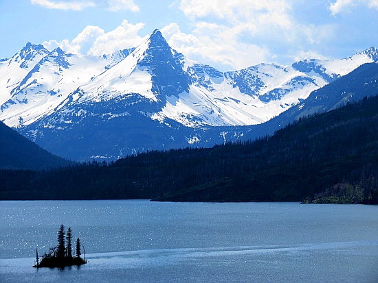 Glacier National Park - Wild Goose Island Overlook Glacier National Park - Wild Goose Island Overlook