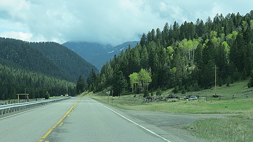 short before Yellowstone short before Yellowstone