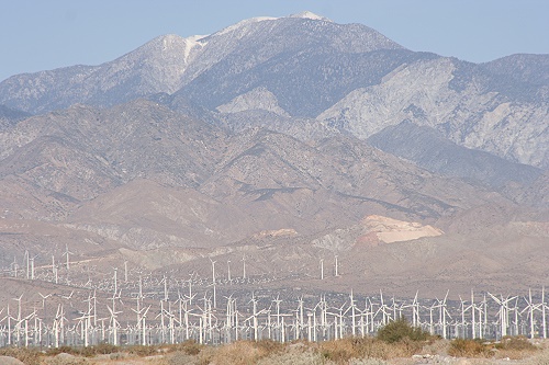 Blick von Palm Springs auf die umliegenden Berge - das Bild hat nichts mit dem nebenstehenden Text zu tun