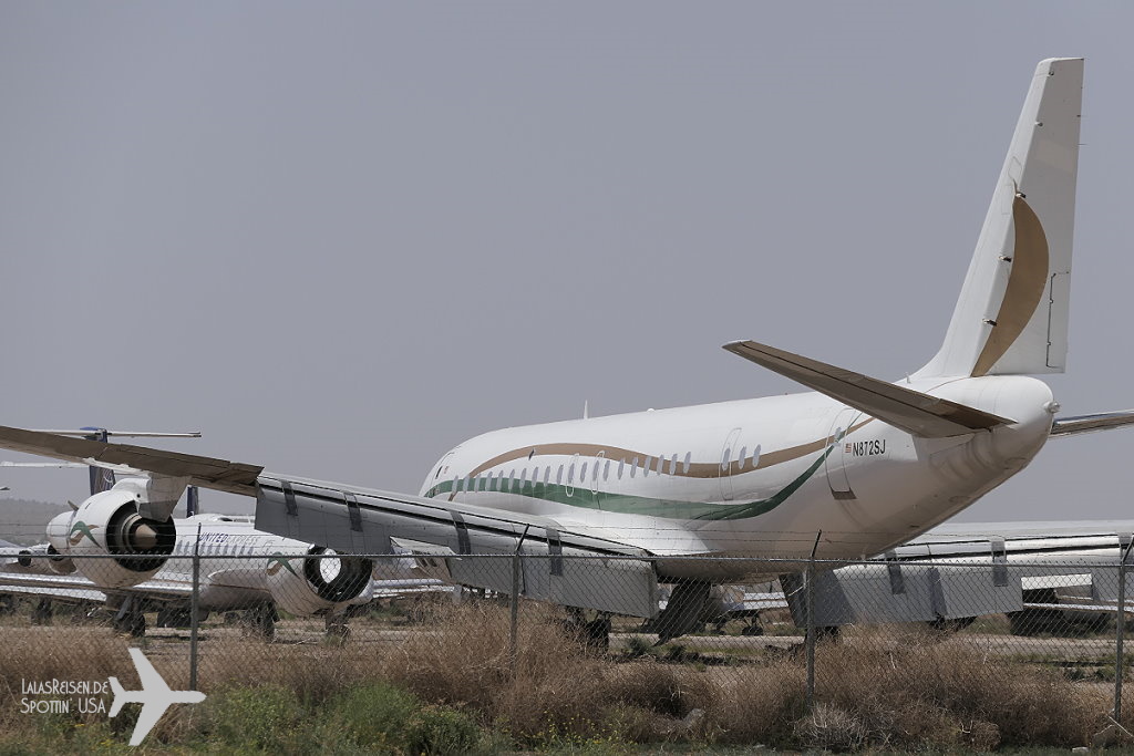 Douglas DC-8-72 - N872SJ