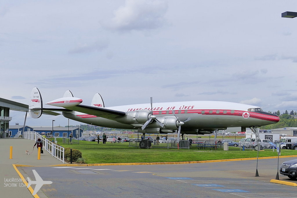 Lockheed L-1049 Super Constellation CF-TGE
