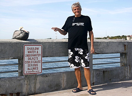 Pelikan am Higgs Beach Wharf Key West Pelikan am Higgs Beach Wharf Key West