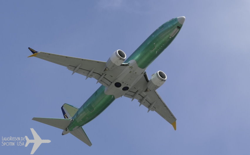 Boeing 737 MAX 8 - N4022T