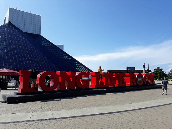 Rock & Roll Hall of Fame, Cleveland