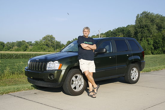 Ein froschfotzengrner Grand Cherokee