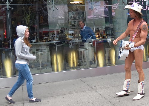 Naked Cowboy - im Bild der Echte