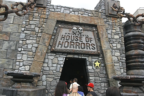 Universal Studios Hollywood - House Of Horrors