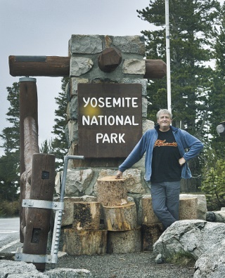 Ein Bild von Tioga Pass habe ich nicht, deshalb eins von ner anderen Einfahrt in den Park Ein Bild von Tioga Pass habe ich nicht, deshalb eins von ner anderen Einfahrt in den Park