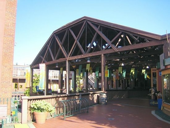 Victoria Market Square Victoria Market Square