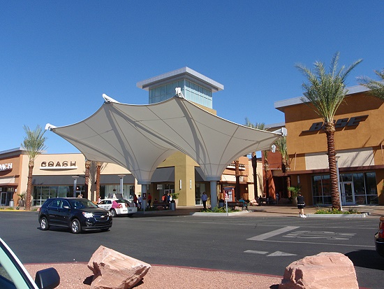 Outlet Outlet