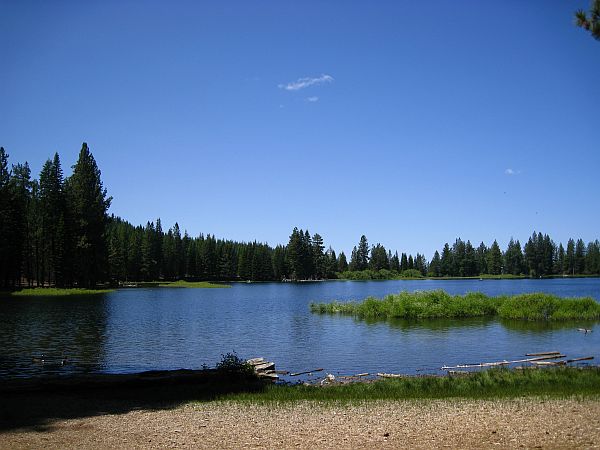 Manzanita Lake Manzanita Lake