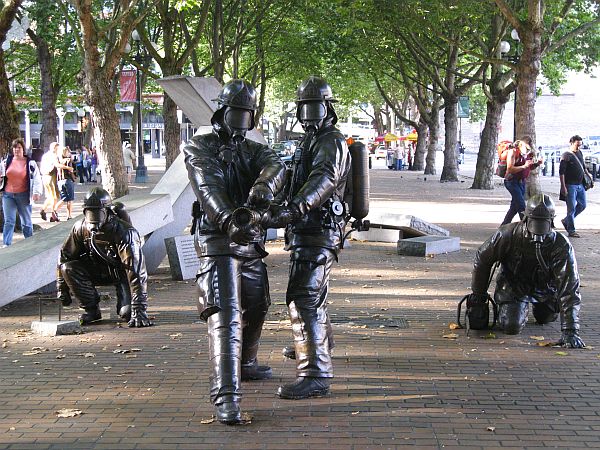 Denkmal für die Firefighters. Denkmal für die Firefighters.
