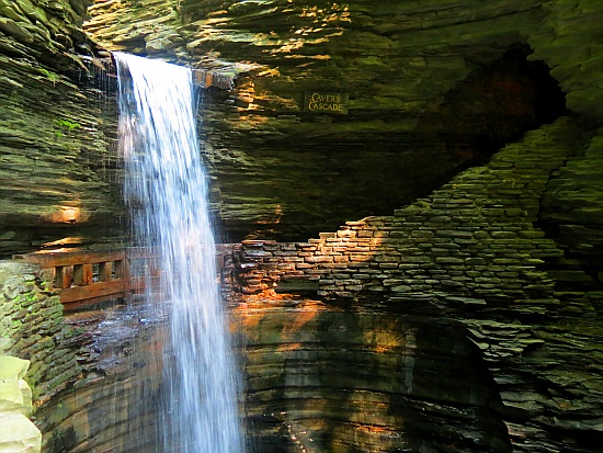 Watkins Glen State Park - Cavern Cascade Watkins Glen State Park - Cavern Cascade