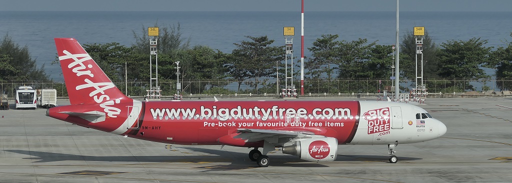 Air Asia - Airbus A320-214 - 9M-AHY ""BIG Duty Free" special colours"