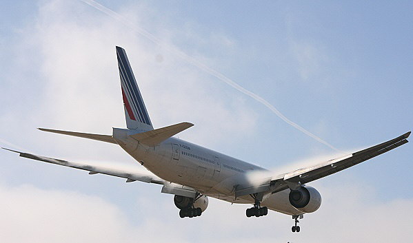 Air France B 777 - 300