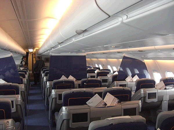 Lufthansa A 380  Business Class