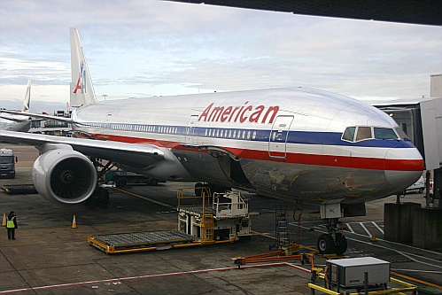 American Airlines -. Boeing 777