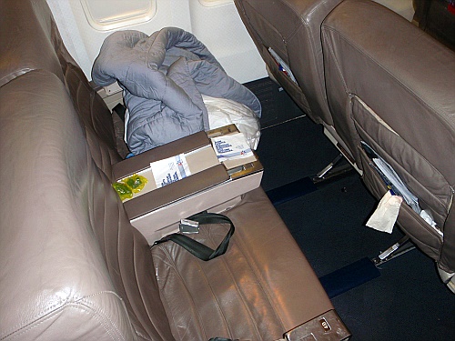 Sitzplatzabstand Boeing 757 First