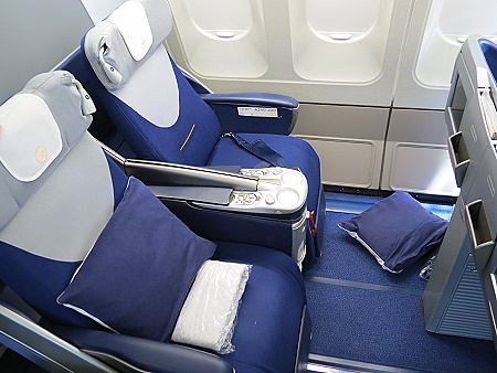 Business Class Lufthansa A 340-300