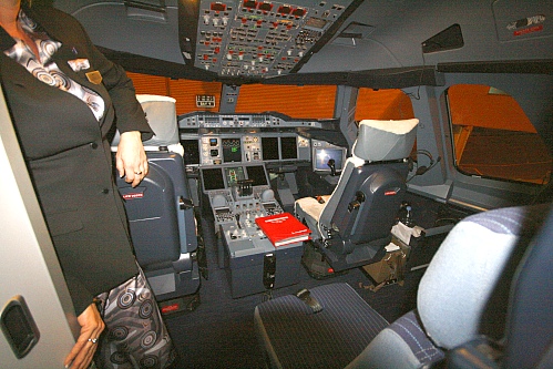 Qantas A 380 - Cockpit
