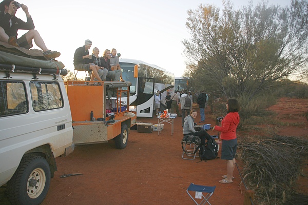 Ayers Rock Sunrise Viewing Ayers Rock Sunrise Viewing