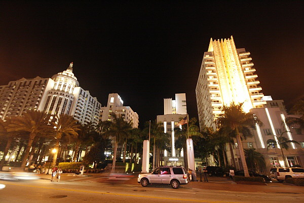 Ritz Plaza